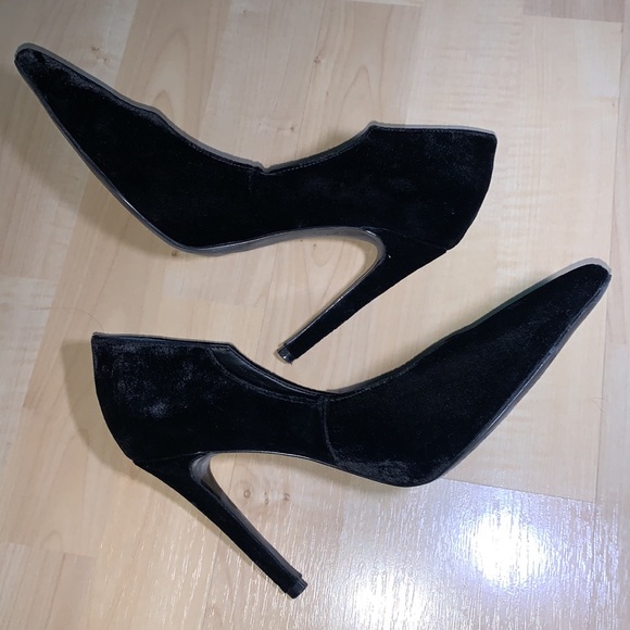 KENDALL + KYLIE ABI VELVET Stiletto Heels - Picture 3 of 15